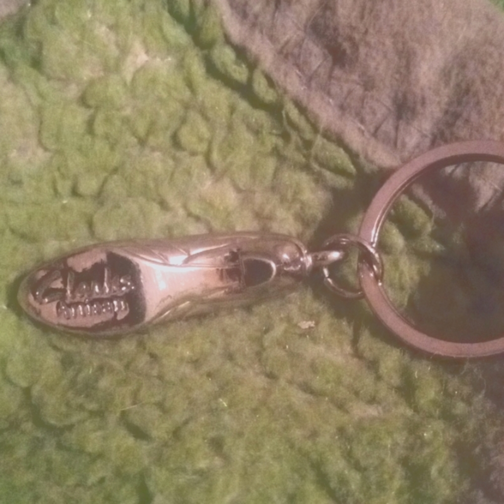 Clarks Artisan silver key ring